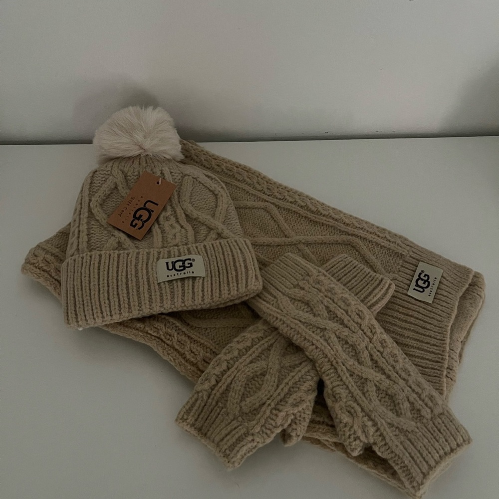 Ugg hat glove scarf set